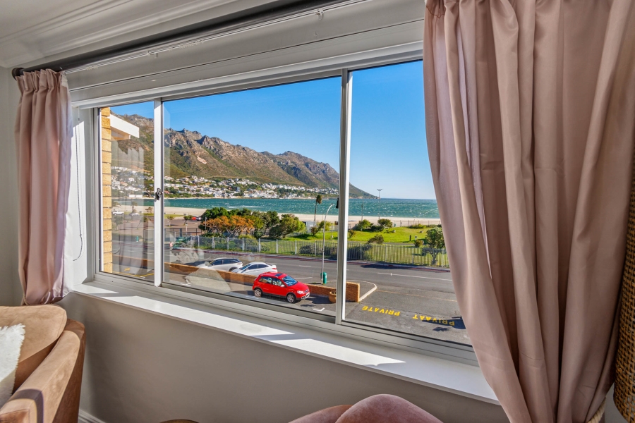 4 Bedroom Property for Sale in Gordons Bay Village Western Cape